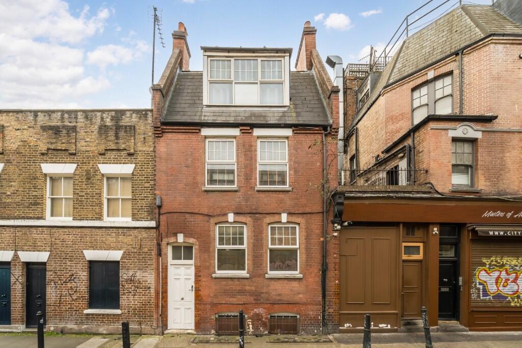 Main image of property: Woodseer Street, London, E1
