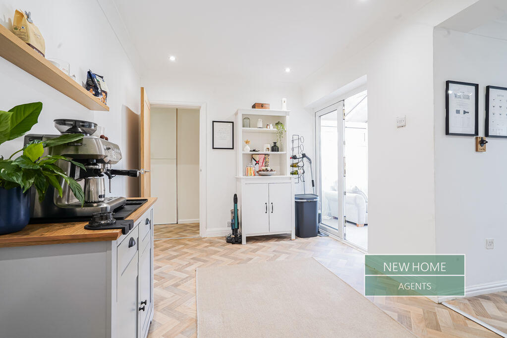 House in Newark and Sherwood, Blidworth - More