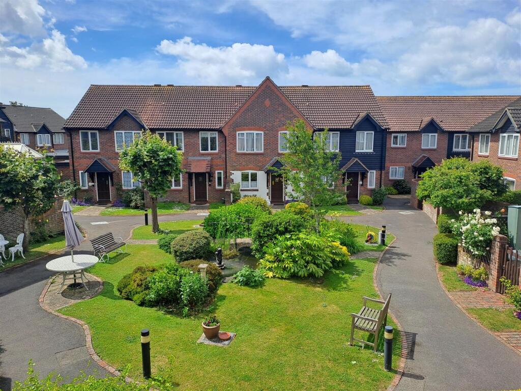House in Arun, Rustington - View 4