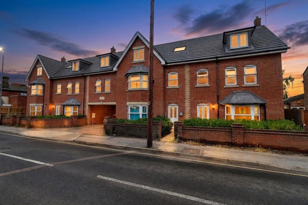 Main image of property: Foxhall Road, Ipswich, IP3