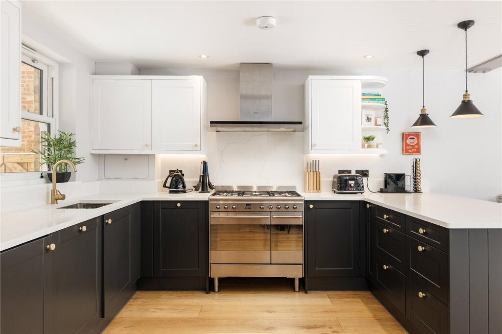 Apartment in London, Southfields - View 2