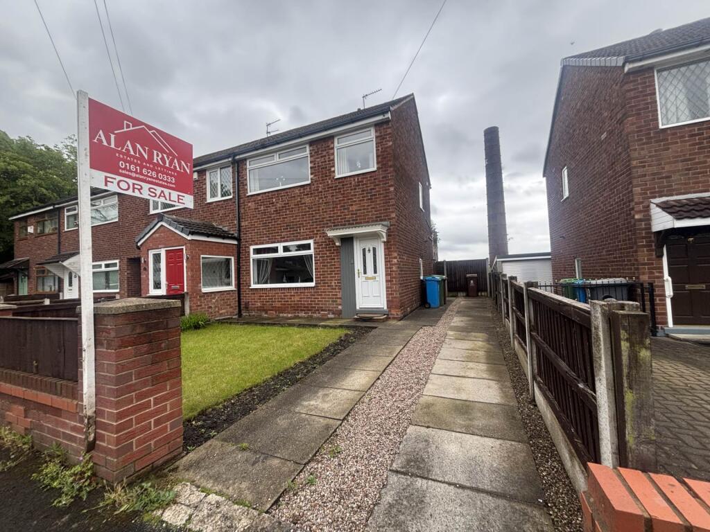 Main image of property: 15 Fourth Avenue, Oldham, OL9 8PG