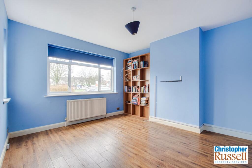 House in Sidcup, The Hollies, Blackfen - View 2