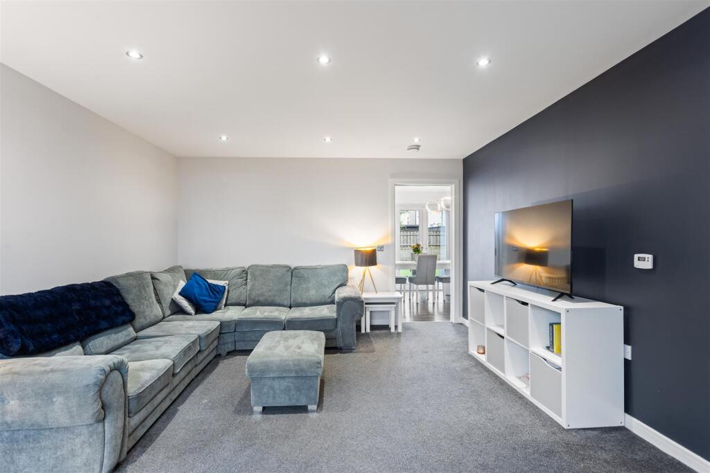 House in Bathgate, West Lothian - View 5