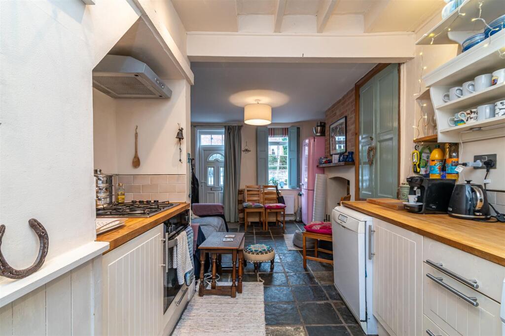 House in Nottingham, East Bridgford - View 5