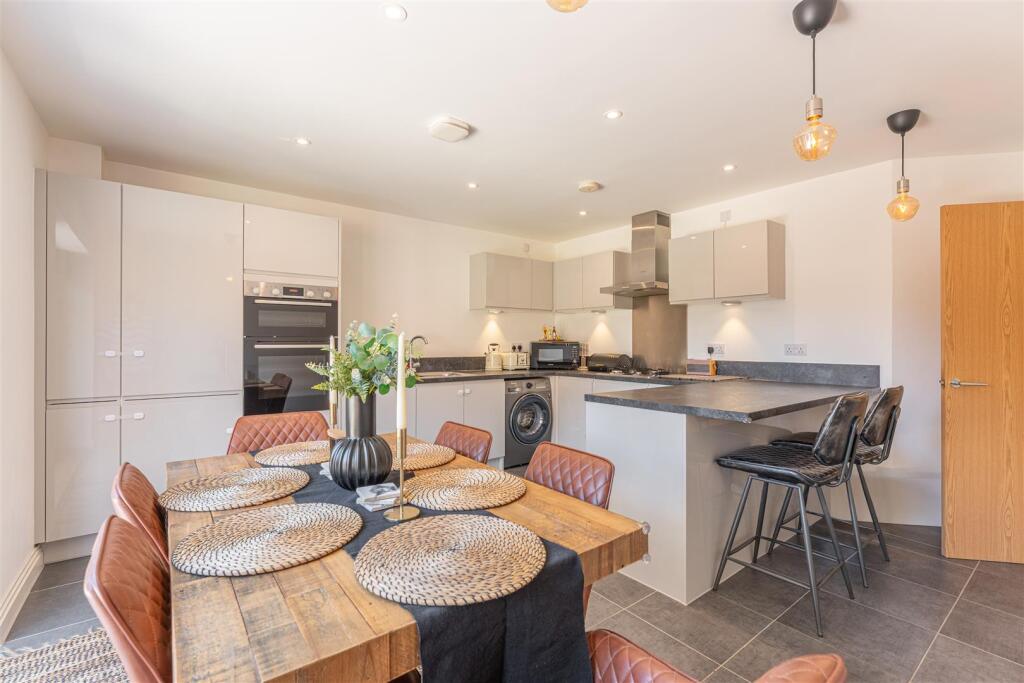 House in Rugby, Houlton, Clifton-upon-Dunsmore - View 5