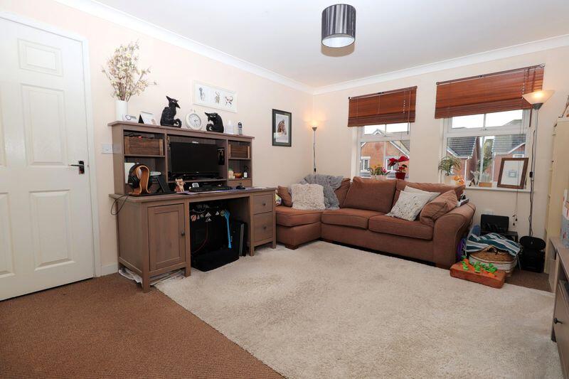 Fairfax Close, Biddulph photo 5