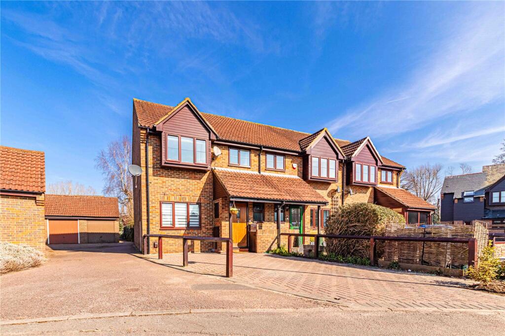 Main image of property: Tooveys Mill Close, Kings Langley, Hertfordshire, WD4