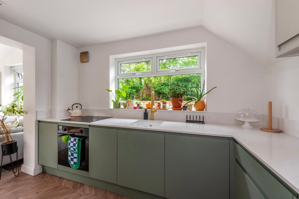 House in East Hampshire, Borough Hill, Petersfield - View 5