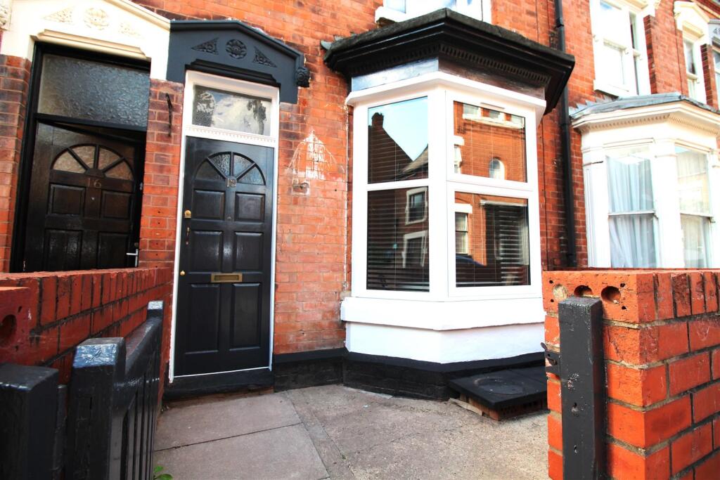 1 bedroom house share for rent
