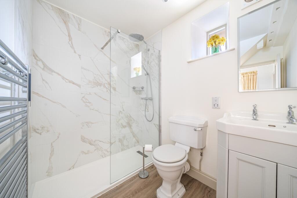 House in Marlborough, Ramsbury - View 3