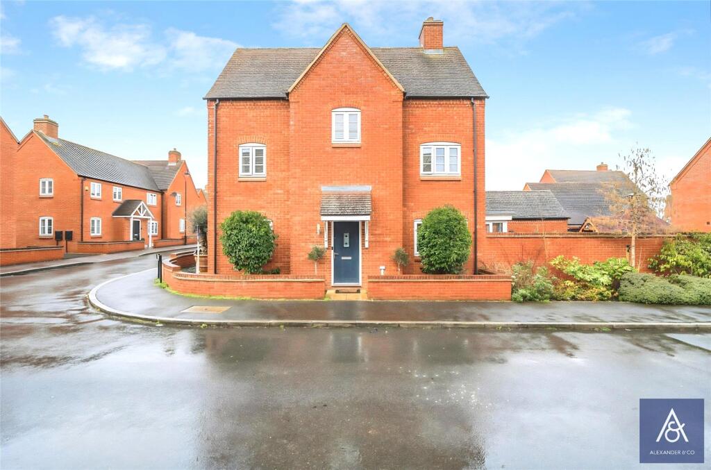 Main image of property: Desdemona Way, Brackley, Northamptonshire