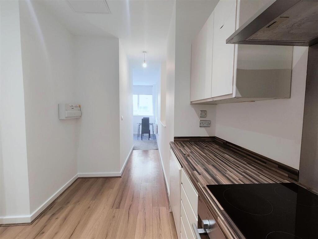 Additional image 4 of Canal Road, Bradford