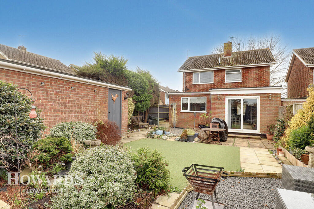 House in East Suffolk, Oulton Broad - View 3