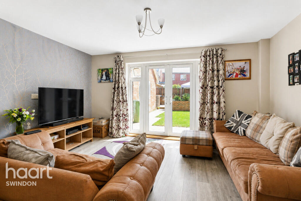 Dearle Road, Swindon photo 3
