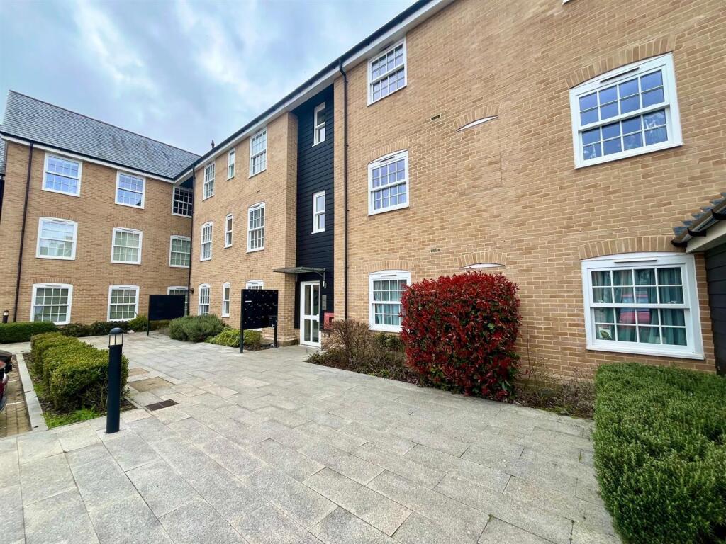 Main image of property: Arbury Place, Baldock