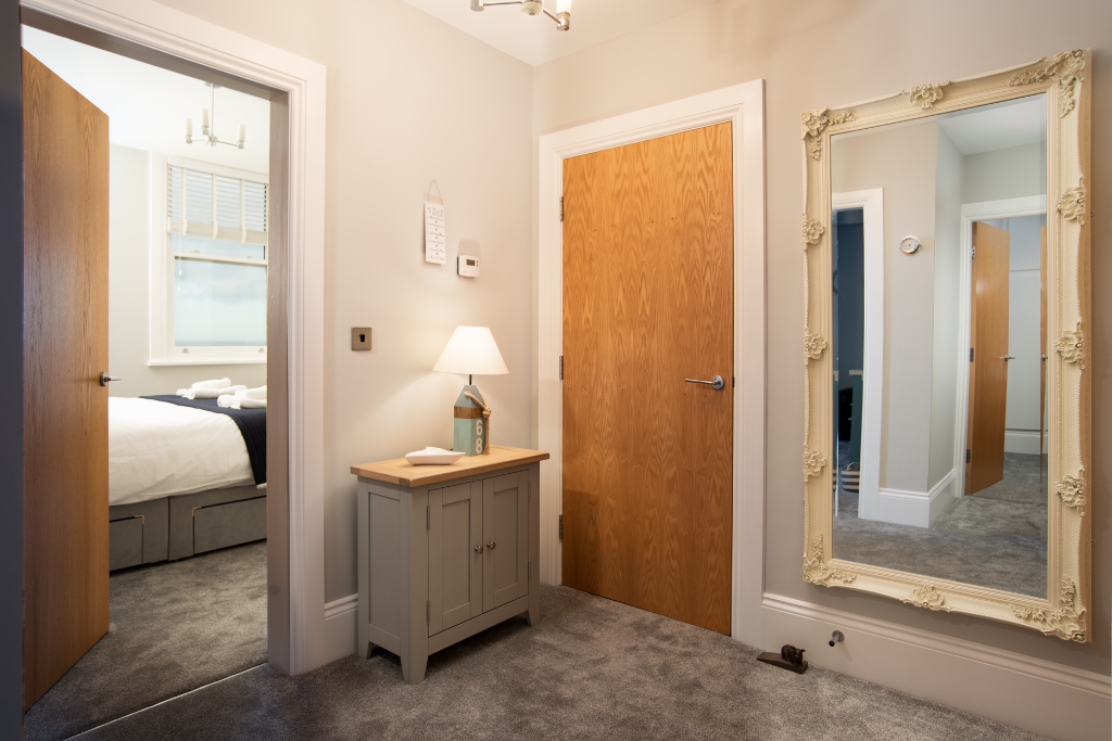 Apartment 6, The Landings 7-8 The Beach, Filey photo 2