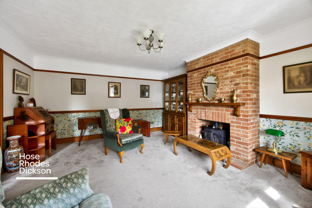 St. Pauls Avenue, Shanklin photo 3