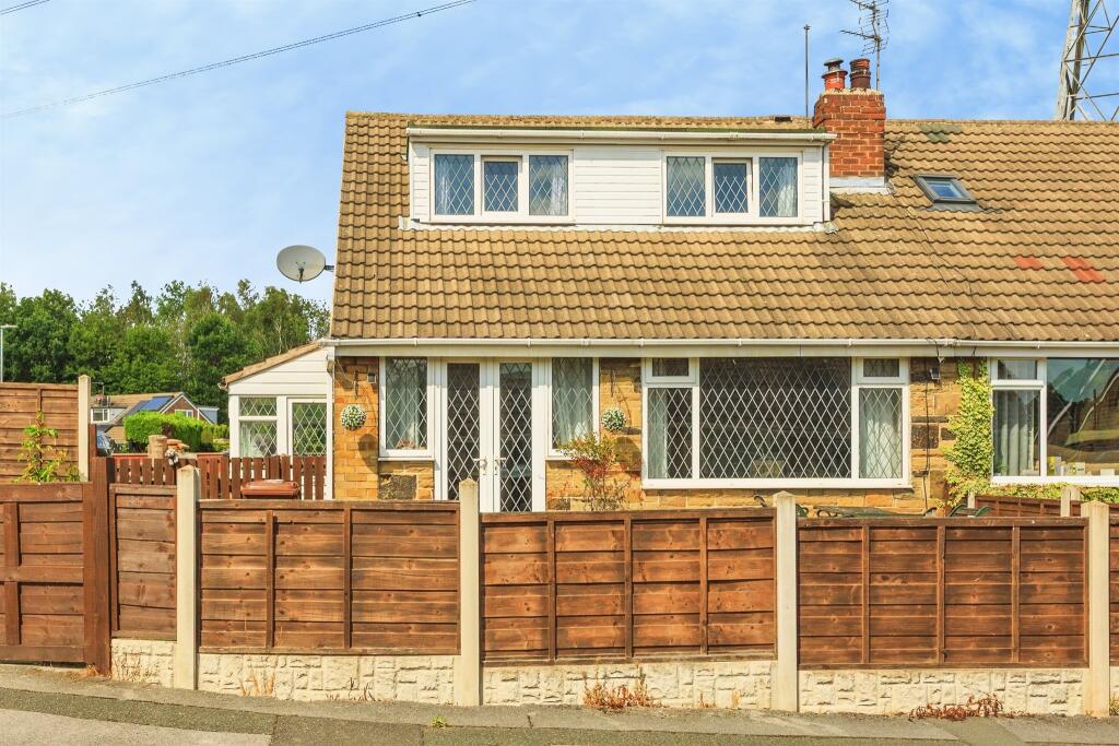 Main image of property: Lingwell Gate Drive, Wakefield