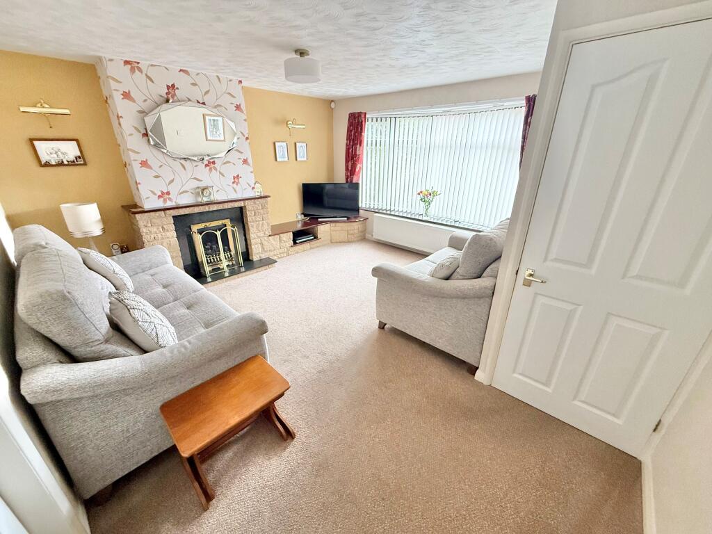 House in Ellesmere Port, Great Sutton - View 4