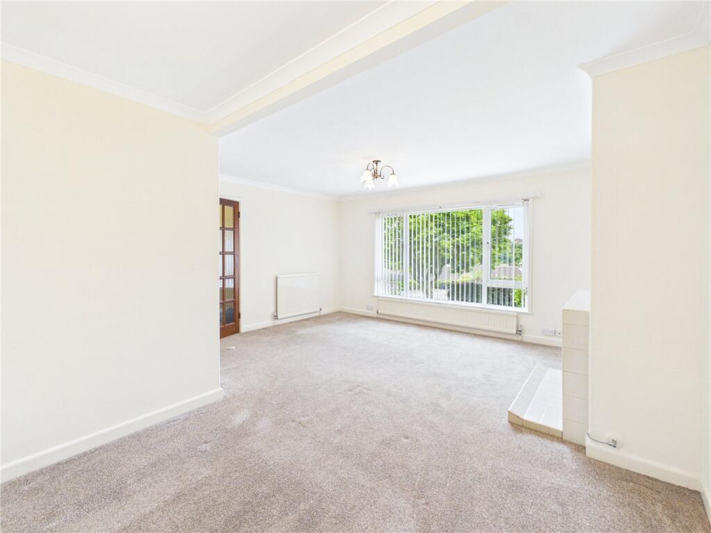 Prince of Wales Road, Crediton, Devon, EX17 photo 2
