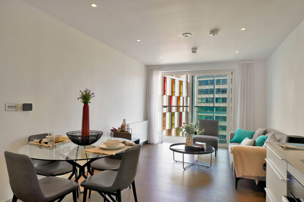 Main image of property: Raglan House