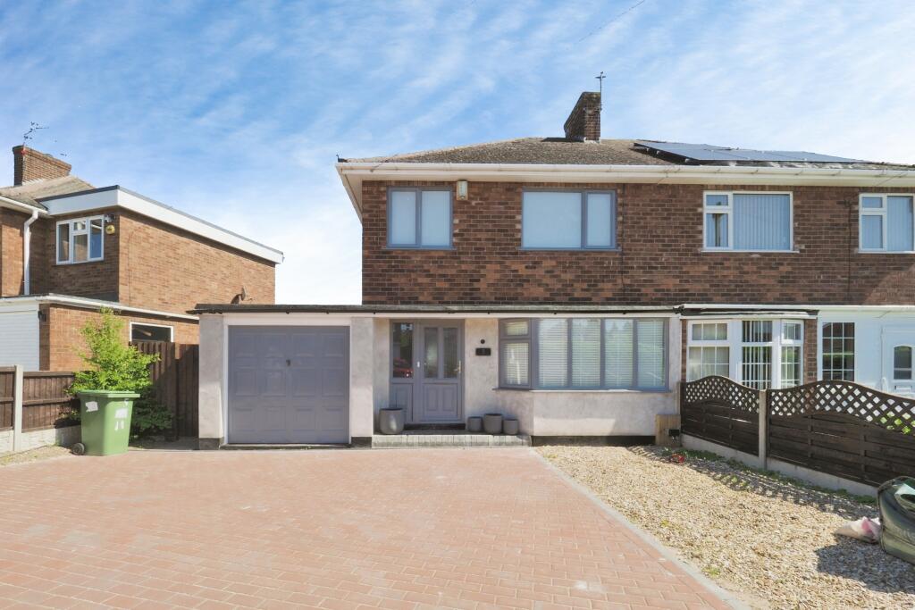 Main image of property: Dorton Avenue, Gainsborough, DN21