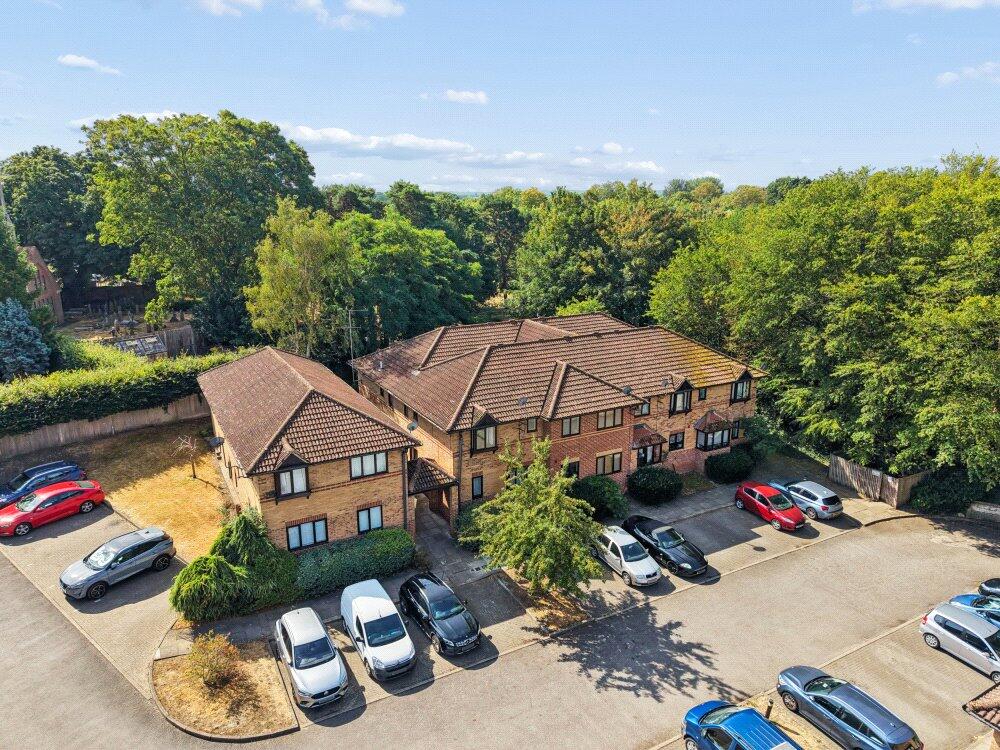 Main image of property: Polehampton Close, Twyford, Berkshire, RG10