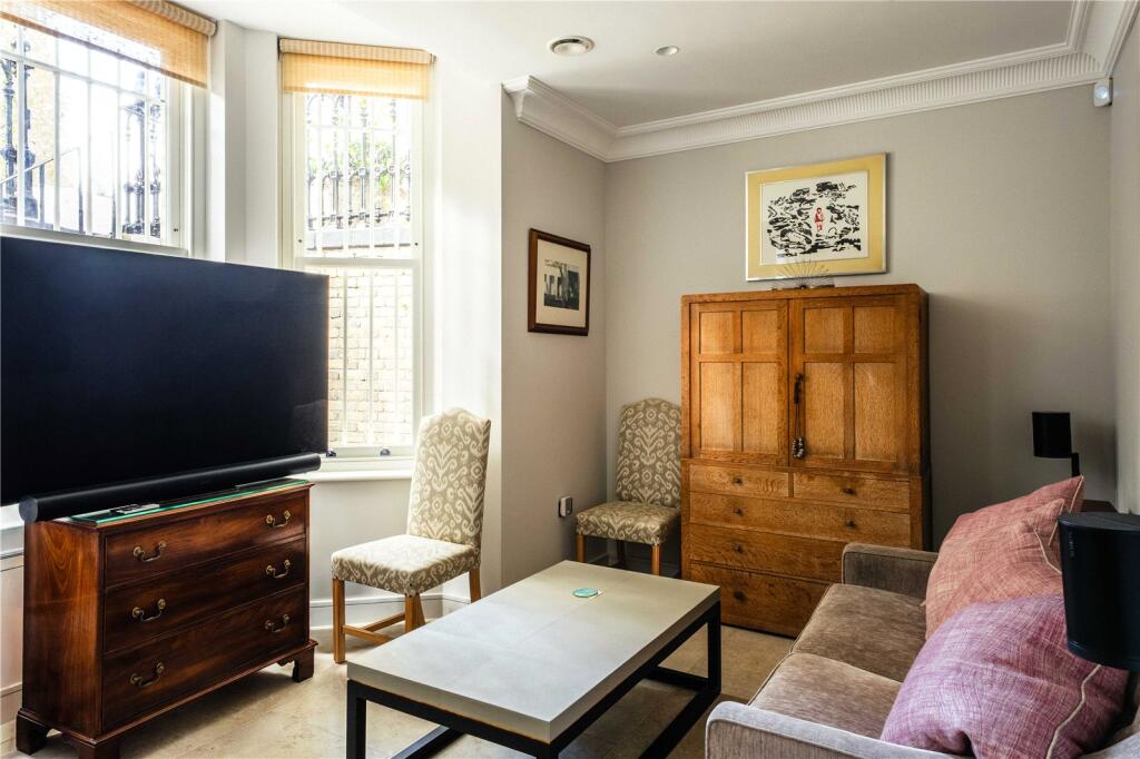 Apartment in London, South Kensington - View 2