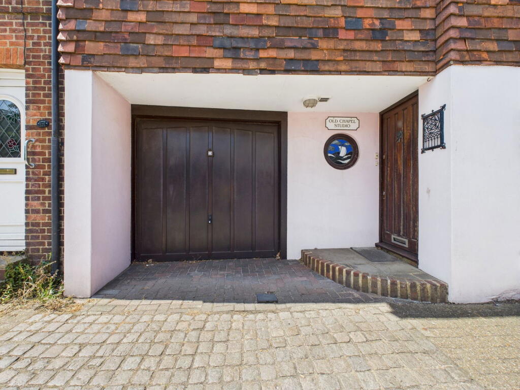 Middle Street, Shoreham by sea photo 3