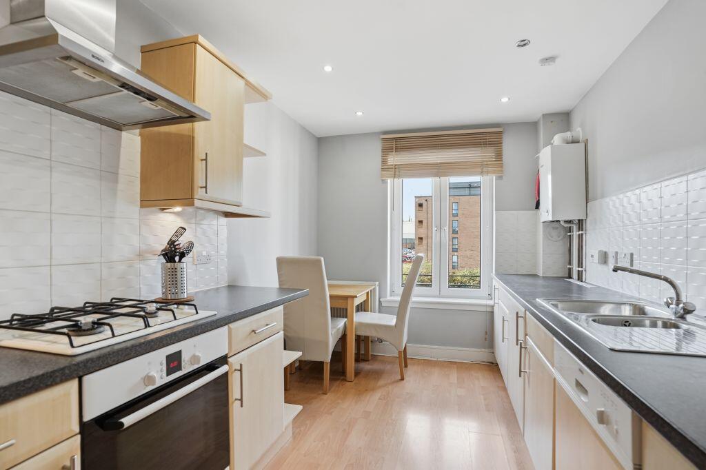 10/6 Hopetoun Crescent, Cannonmills, Edinburgh, EH7 4AU - View 5