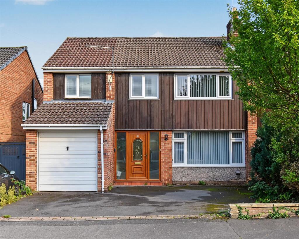 4-bed semi-detached on Devonshire Drive, Duffield, Belper, Derbyshire, £445,000