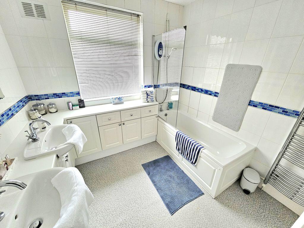 Additional image 24 of Kineton Road, Sutton Coldfield, B73 5DN