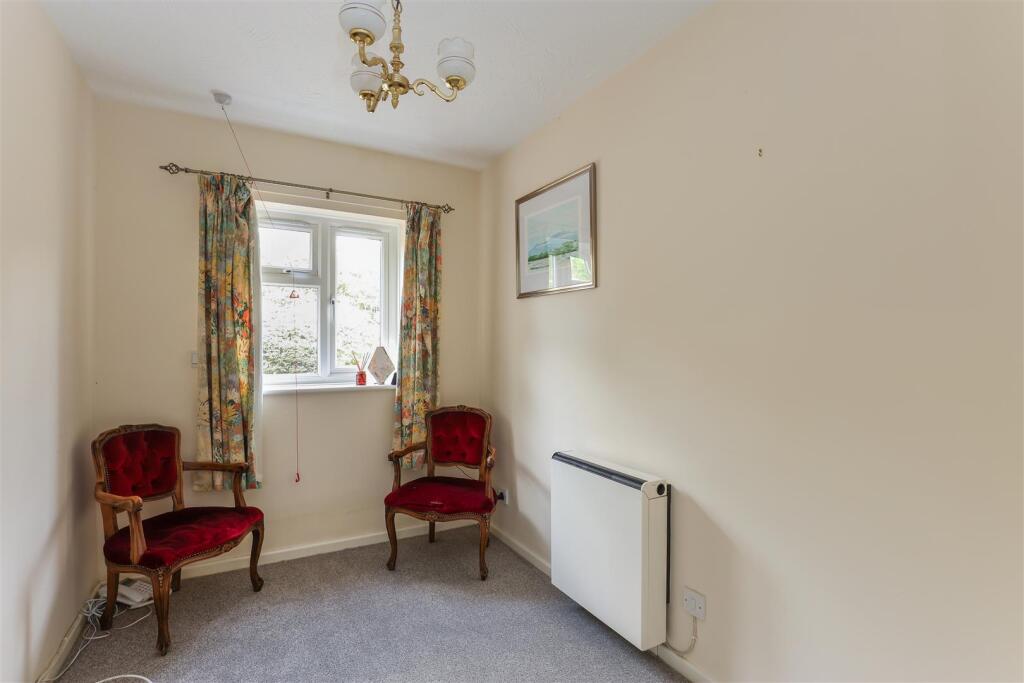 Apartment in Stroud, Minchinhampton - More