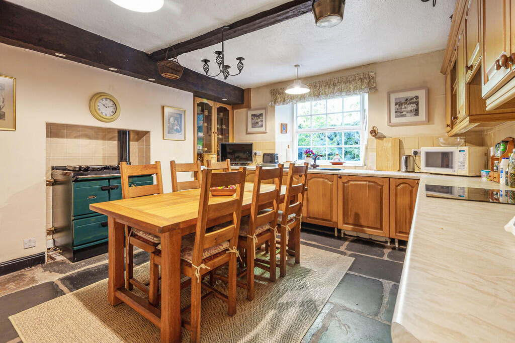 High Stott Park Cottage & Barn, High Stott Park, Finsthwaite, Nr Ulverston, Cumbria LA12 8AY photo 3
