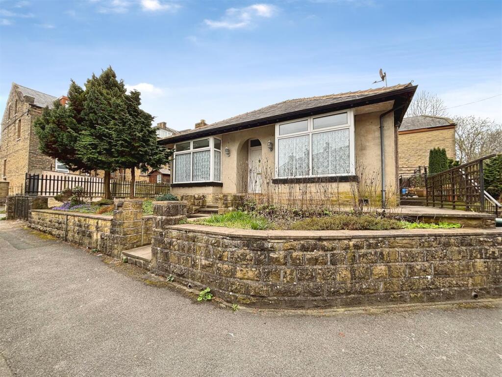 Bartle Place, Bradford, BD7 4PX
