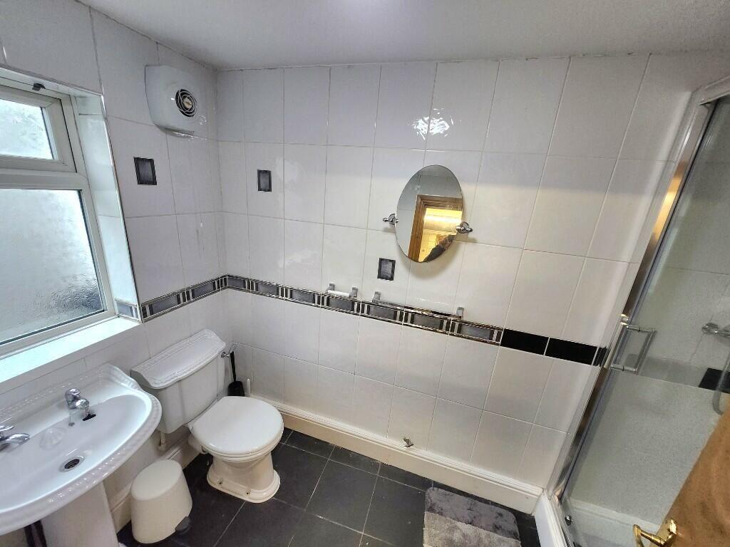 House in Middlesbrough - View 3