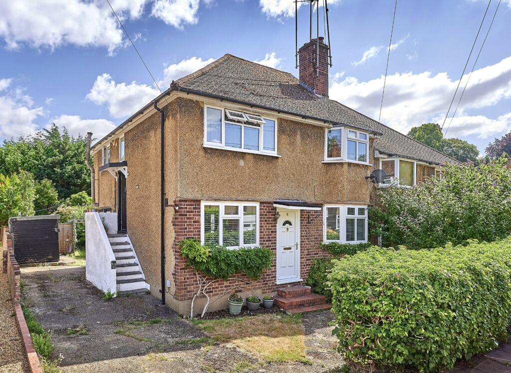 Main image of property: Kenton Gardens, St. Albans, Hertfordshire, AL1