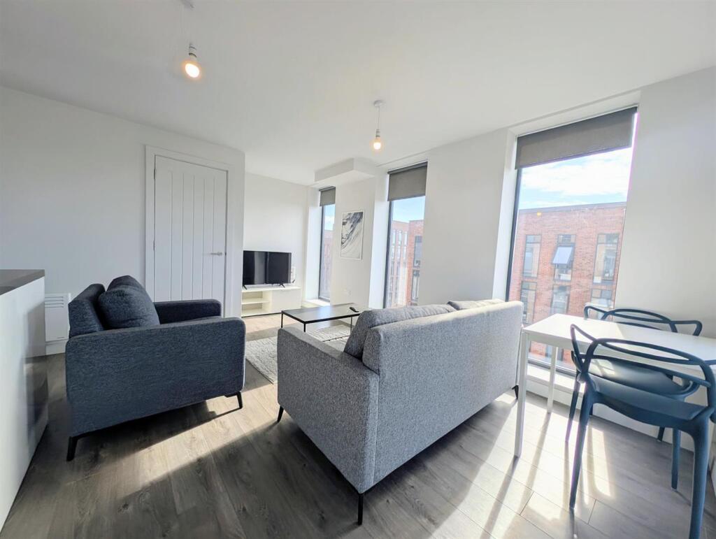 Apartment in Liverpool - View 4