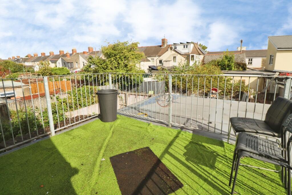 Apartment in Cardiff - View 2