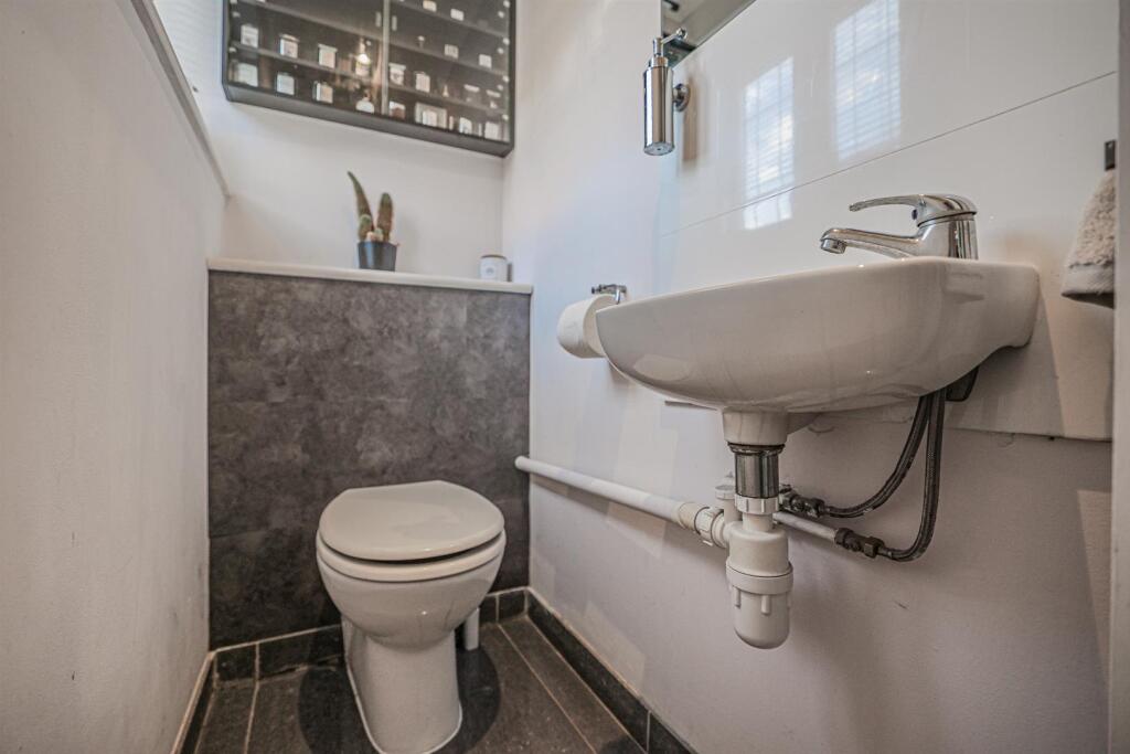 House in St Albans - View 5
