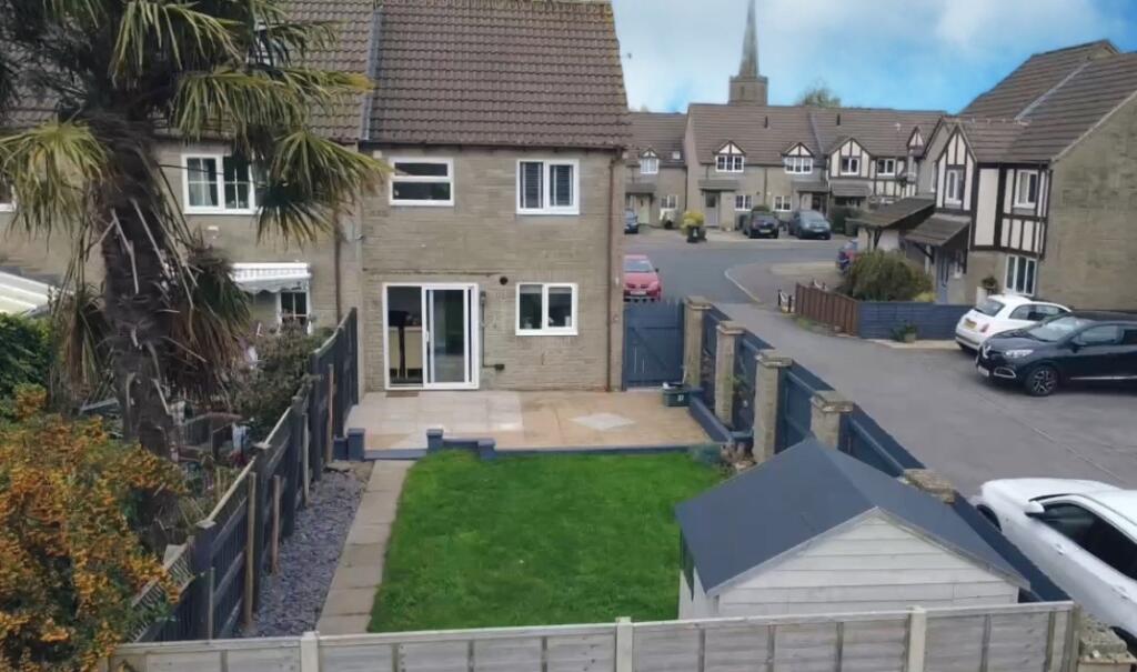 Lych Gate Mews, Lydney photo 2