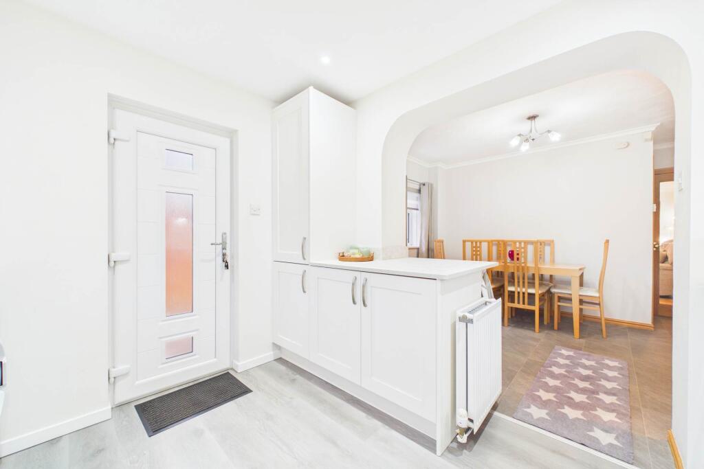 Hobart Quadrant, Cambusnethan, Wishaw photo 4
