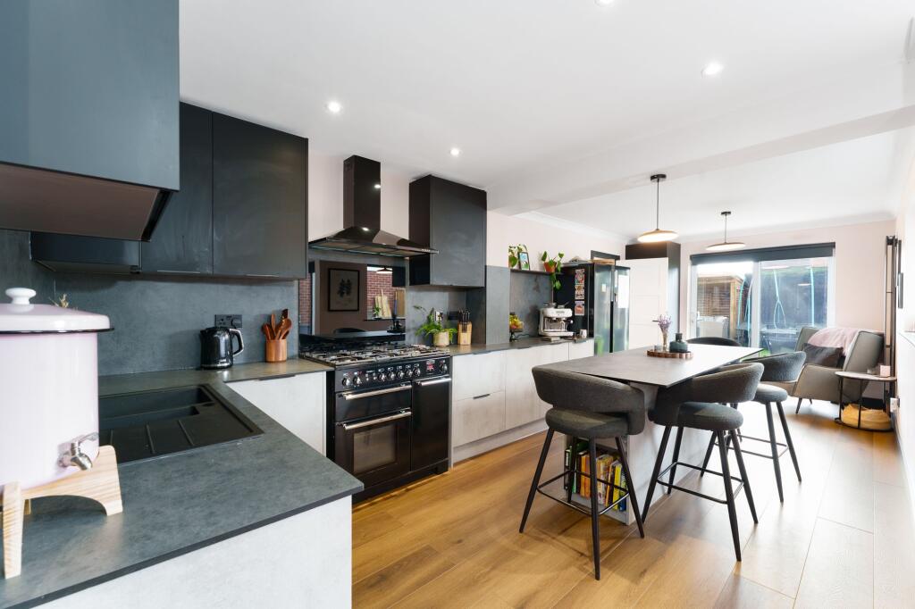 House in York - View 4
