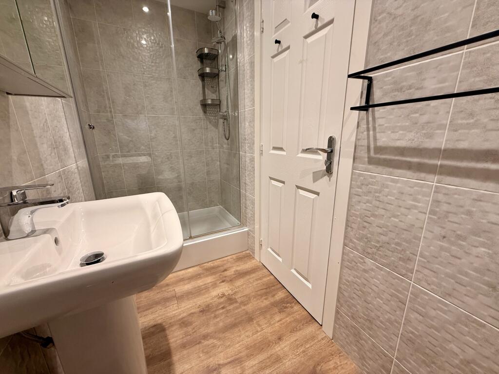 House in Durham - View 5