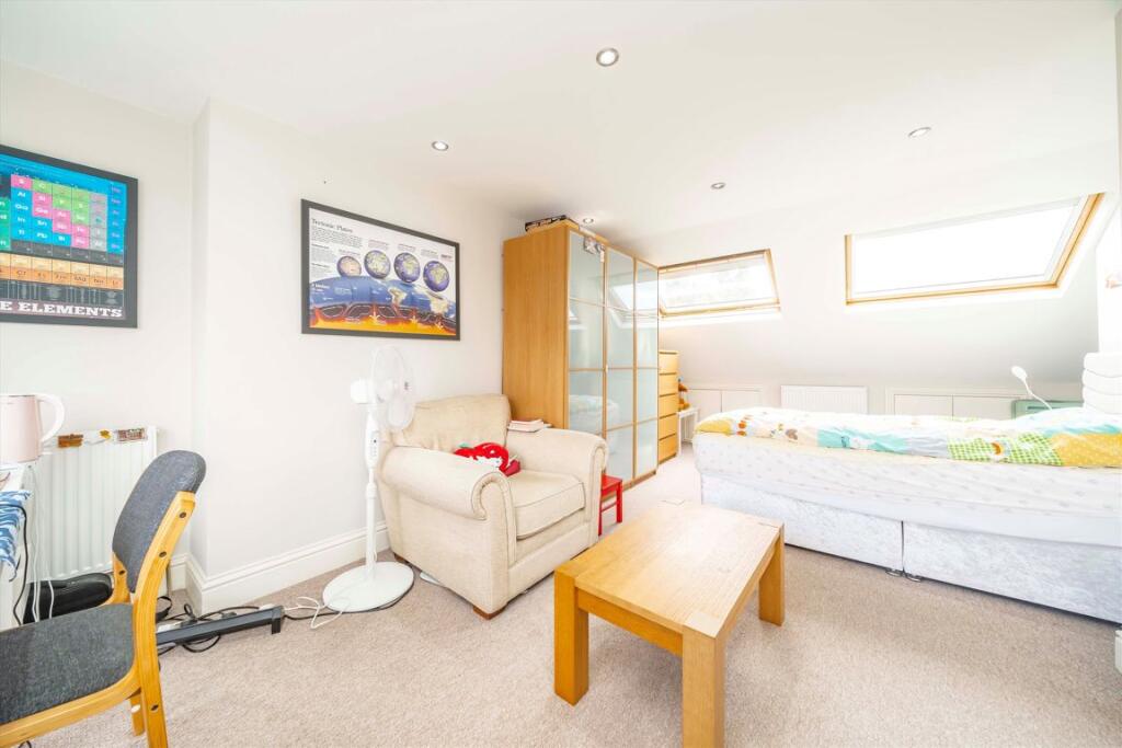 House in London - More