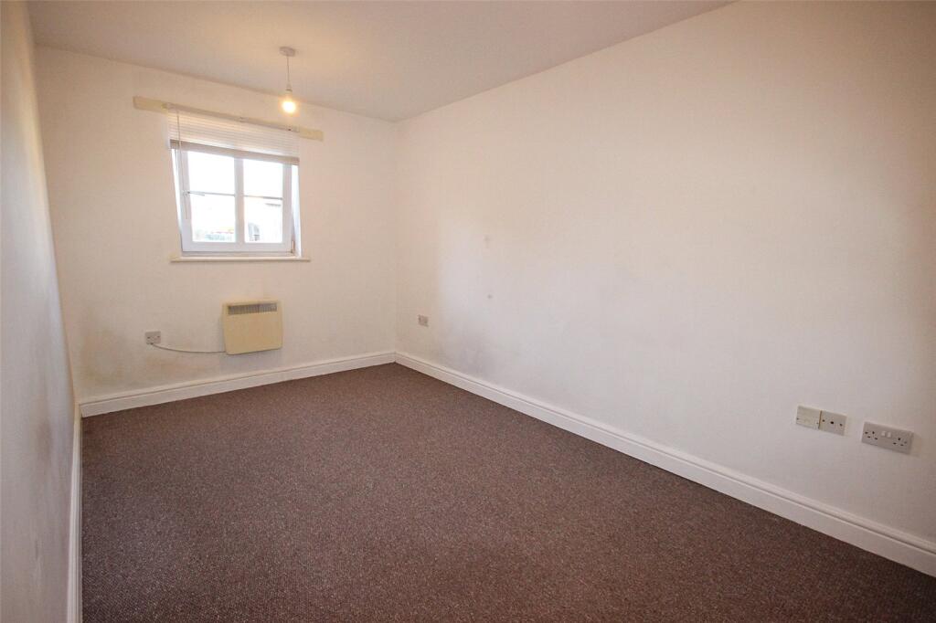 Apartment in Milton Keynes - More