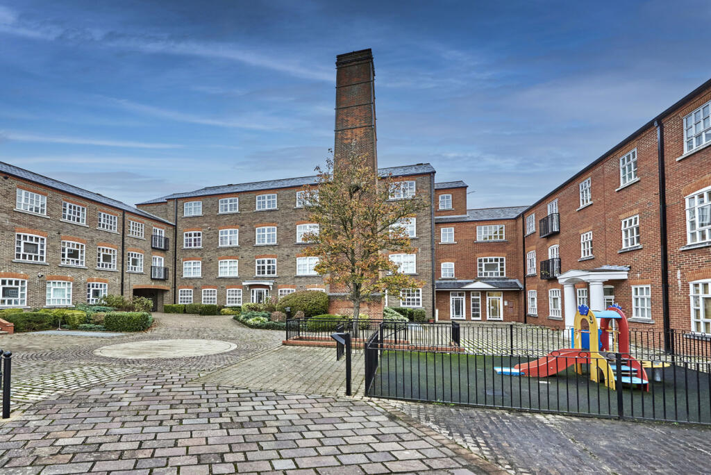 Main image of property: Milliners Court, Lattimore Road, St Albans, Herts, AL1