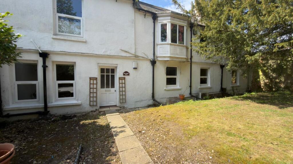 Main image of property: Mulbery Mews