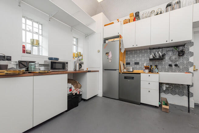 Bouverie Mews, Un...
